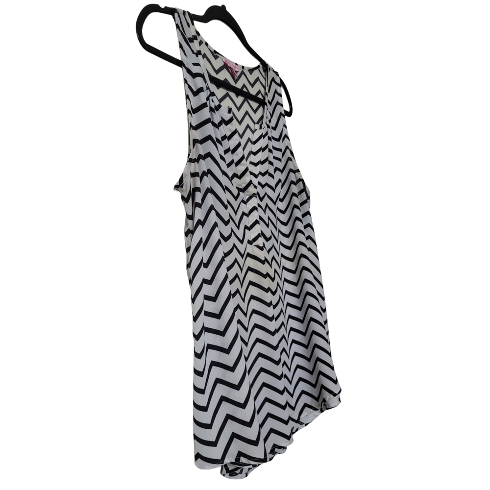 Candie's Black and White Chevron Tank Top Size Large - Picture 2 of 6